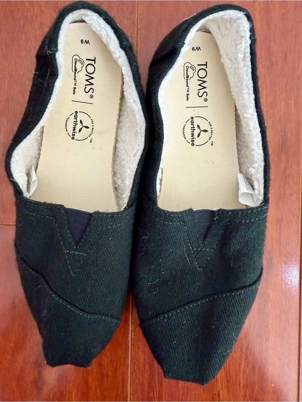TOMS Earthwise Black Twill Faux Shearling Lined Alpargata Slip Ons W9